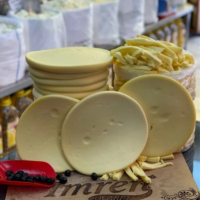 Rize Yağlı Açık Kolot Peyniri 1 Kg